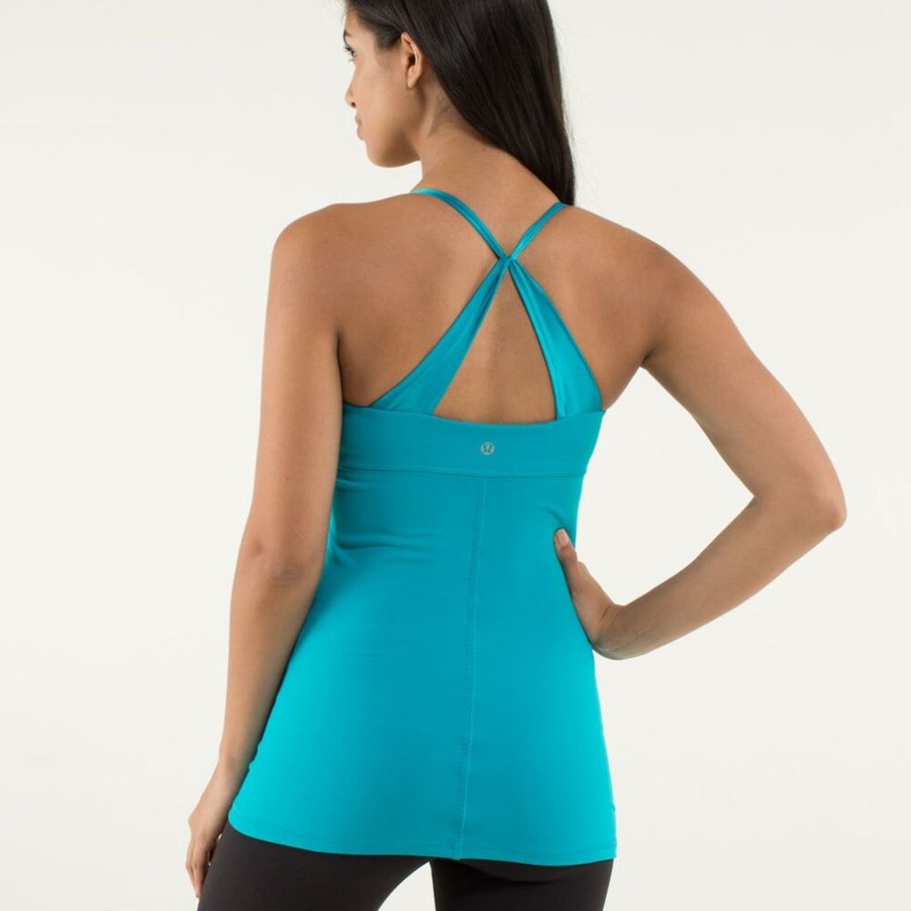Lululemon ~ Practice Daily in Surge/ Turquoise Satin Cross Back Tank in size 6